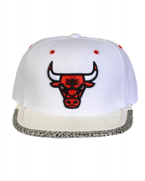 Головной убор 6HSSMM19505 DAY 3 SNAPBACK Chicago Bulls Khaki 6HSSMM19505-CBUKHAK (Chicago Bulls Pattern / White, OS)