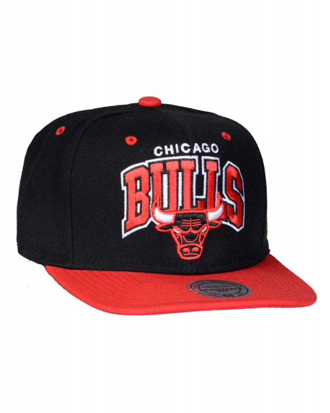 Головной убор EU131 DOUBLE ARCH SB Chicago Bulls MN-NBA-EU131-CHIBUL-BLK (Chicago Bulls Black, OS)